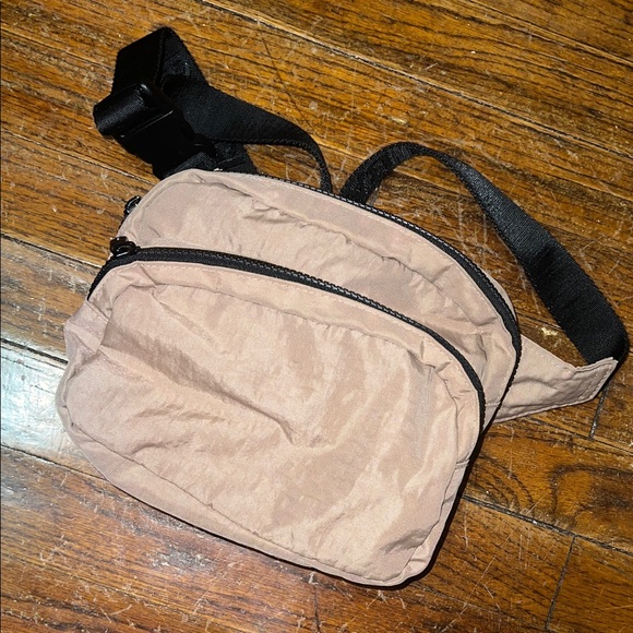 Taupe Baggu Fanny Pack - Picture 1 of 4